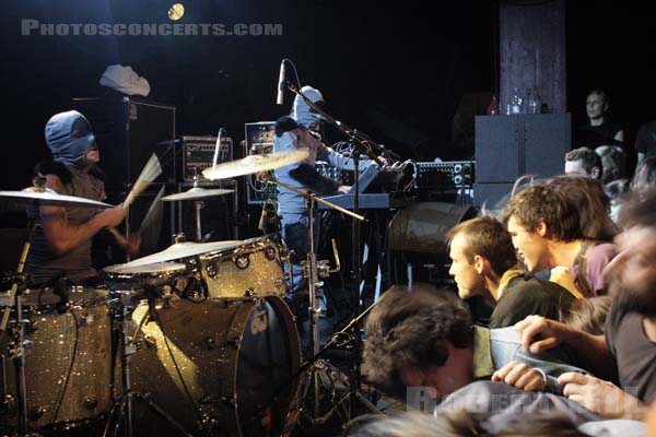 THE LOCUST - 2008-09-03 - PARIS - La Maroquinerie - 